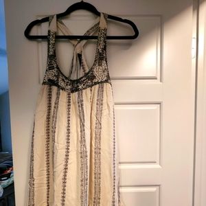 Mid length loose fitting dress